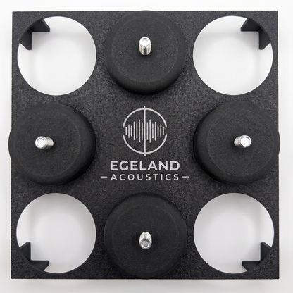 BassGuard Smooth, sett med fire føtter i emballasje